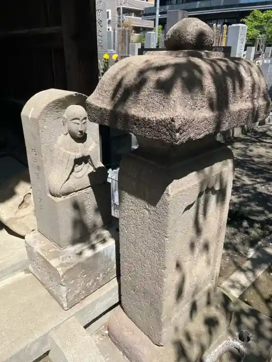 善立寺の{uncategorized: "未分類", other: "その他", undefined: "問題あり", building: "その他建物", grave: "お墓", sacred_gate: "鳥居", guardian: "狛犬", statue: "像", buddha: "仏像", history: "歴史", nature: "自然", garden: "庭園", animal: "動物", pagoda: "塔", temizu: "手水舎", mountain_gate: "山門・神門", sanctuary: "本殿・本堂", subordinate: "末社・摂社", art: "芸術", scenery: "景色", jizo: "地蔵", ema: "絵馬", goshuin: "御朱印", omikuji: "おみくじ", items: "授与品その他", amulet: "お守り", goshuincho: "御朱印帳", eats: "食事", festival: "お祭り", votive_dance: "神楽", shichigosan: "七五三参", wedding: "結婚式", experience: "体験その他", initially: "初詣", around: "周辺", anti_infection: "感染症対策"}