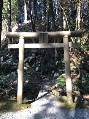 御岩神社の末社・摂社