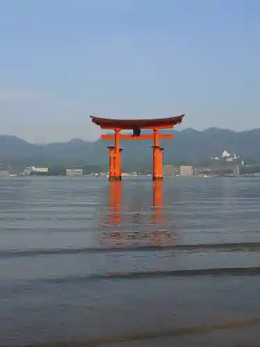 厳島神社(広島県)