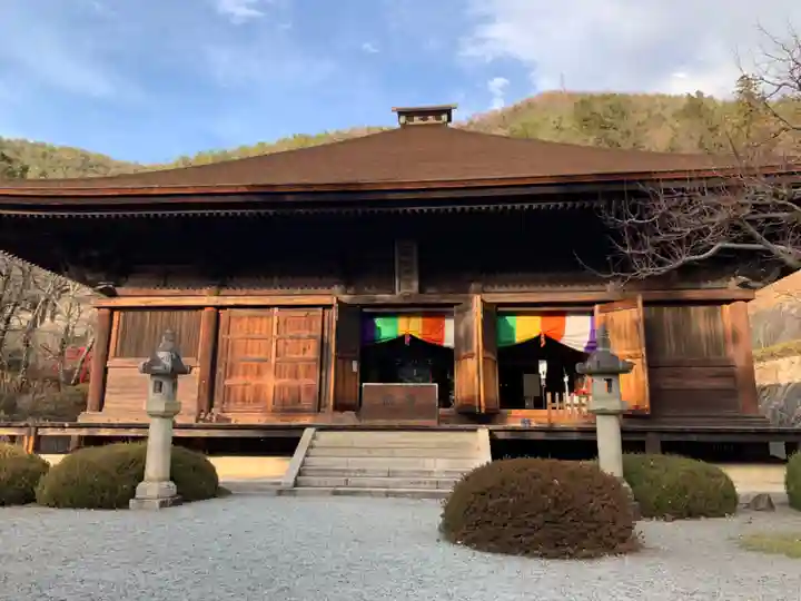 大善寺の本殿・本堂
