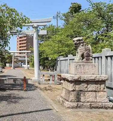 三社神社の狛犬