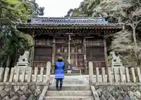麦房神社の本殿・本堂