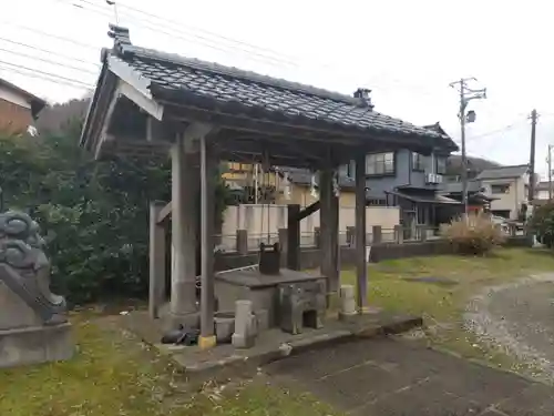 守りの神　藤基神社の建物その他