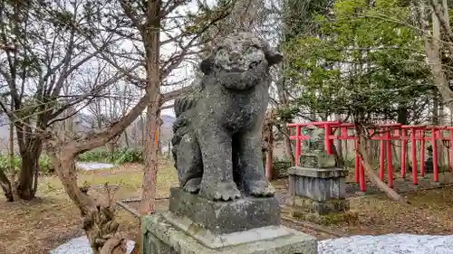 幾春別神社の狛犬