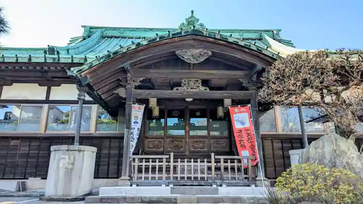 東漸寺の本殿・本堂