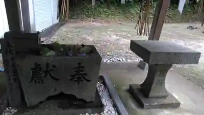若八幡神社の手水舎