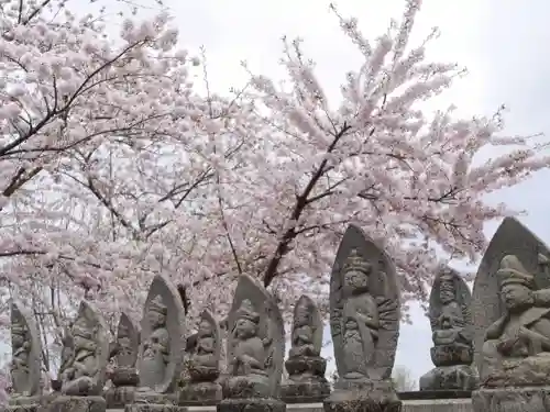 極楽山　浄土寺の地蔵