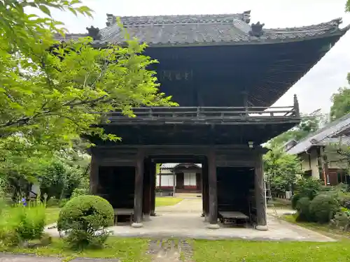 性源寺の山門・神門