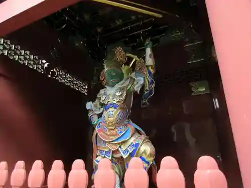 日光山輪王寺 大猷院の像