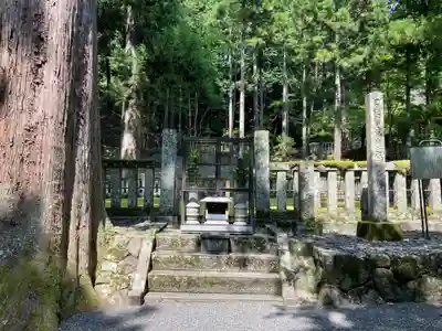 久遠寺(山梨県)