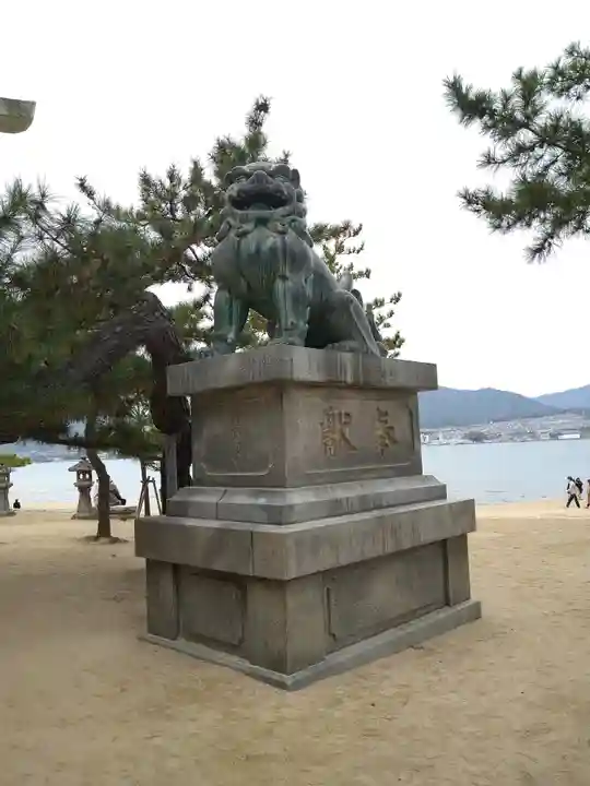 厳島神社(広島県)
