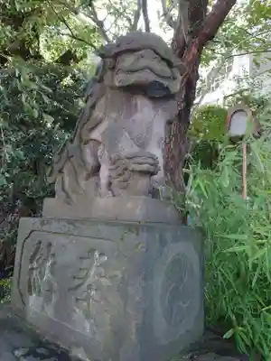 雉子神社の狛犬