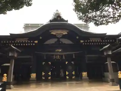 穴八幡宮の本殿・本堂