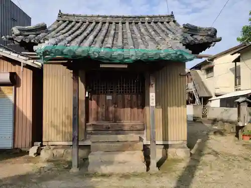 荒神社の本殿