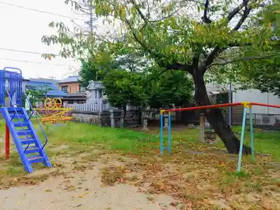 上之町神社（鳥居松町）のその他建物