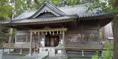 事任八幡宮の本殿・本堂