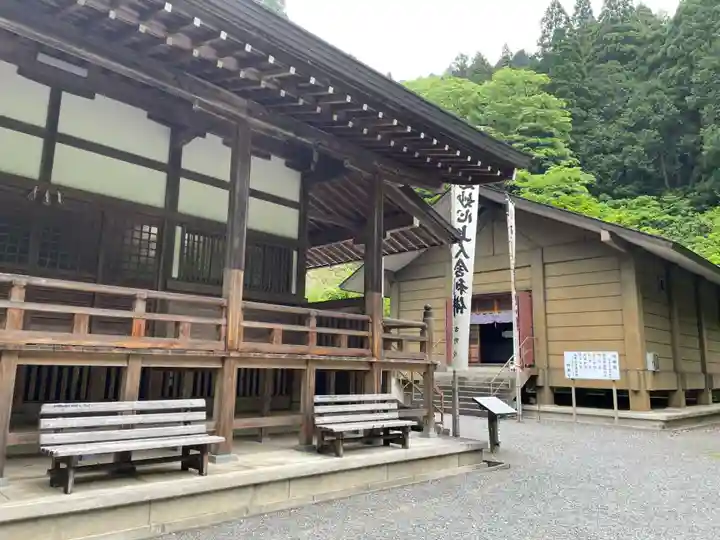横蔵寺(岐阜県)