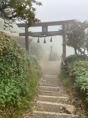 劔山本宮宝蔵石神社(徳島県)