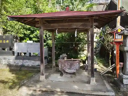 加津佐温泉神社の手水