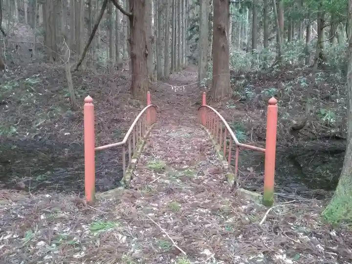 鶴形金刀比羅宮の周辺