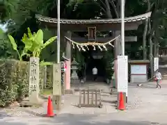 南沢氷川神社の鳥居