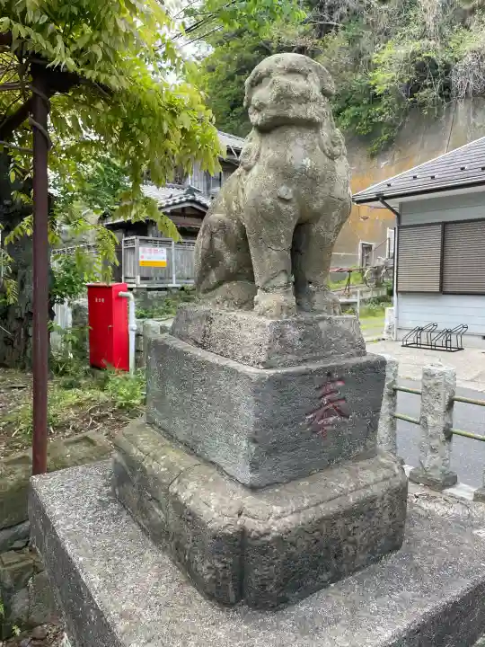 鹿島神社の{uncategorized: "未分類", other: "その他", undefined: "問題あり", building: "その他建物", grave: "お墓", sacred_gate: "鳥居", guardian: "狛犬", statue: "像", buddha: "仏像", history: "歴史", nature: "自然", garden: "庭園", animal: "動物", pagoda: "塔", temizu: "手水舎", mountain_gate: "山門・神門", sanctuary: "本殿・本堂", subordinate: "末社・摂社", art: "芸術", scenery: "景色", jizo: "地蔵", ema: "絵馬", goshuin: "御朱印", omikuji: "おみくじ", items: "授与品その他", amulet: "お守り", goshuincho: "御朱印帳", eats: "食事", festival: "お祭り", votive_dance: "神楽", shichigosan: "七五三参", wedding: "結婚式", experience: "体験その他", initially: "初詣", around: "周辺", anti_infection: "感染症対策"}