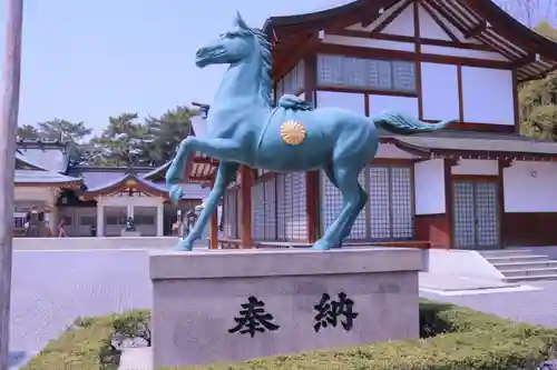 廣島護國神社の狛犬