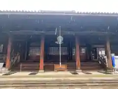 西大寺の本殿