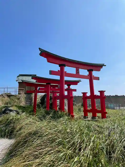 弁天島の厳島神社の鳥居