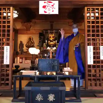 藤次寺の本殿・本堂