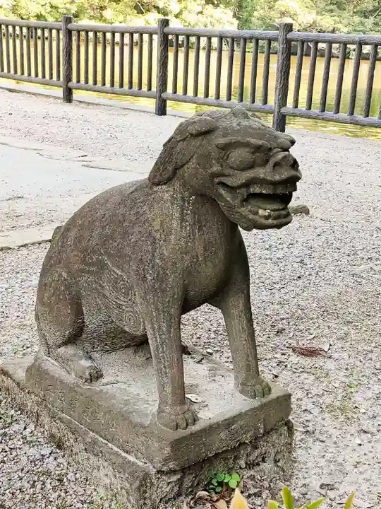 賢沼寺(沼ノ内弁財天)の狛犬