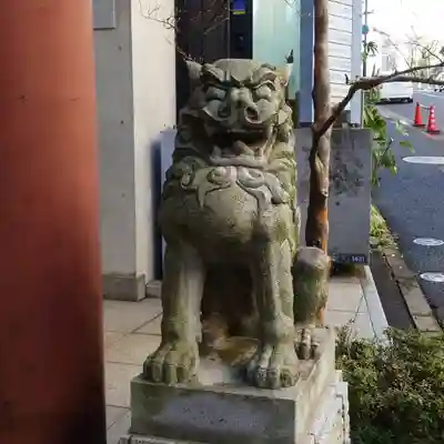 築土神社の狛犬