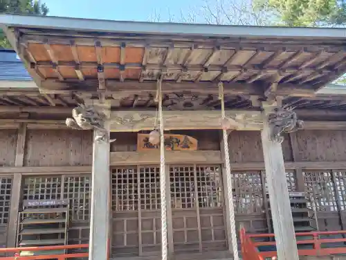 金ケ崎神社の{uncategorized: "未分類", other: "その他", undefined: "問題あり", building: "その他建物", grave: "お墓", sacred_gate: "鳥居", guardian: "狛犬", statue: "像", buddha: "仏像", history: "歴史", nature: "自然", garden: "庭園", animal: "動物", pagoda: "塔", temizu: "手水舎", mountain_gate: "山門・神門", sanctuary: "本殿・本堂", subordinate: "末社・摂社", art: "芸術", scenery: "景色", jizo: "地蔵", ema: "絵馬", goshuin: "御朱印", omikuji: "おみくじ", items: "授与品その他", amulet: "お守り", goshuincho: "御朱印帳", eats: "食事", festival: "お祭り", votive_dance: "神楽", shichigosan: "七五三参", wedding: "結婚式", experience: "体験その他", initially: "初詣", around: "周辺", anti_infection: "感染症対策"}