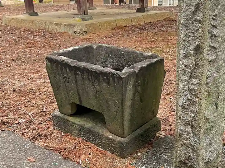 南宮大神社の手水舎
