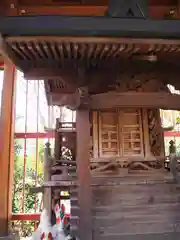 三町稲荷神社の本殿