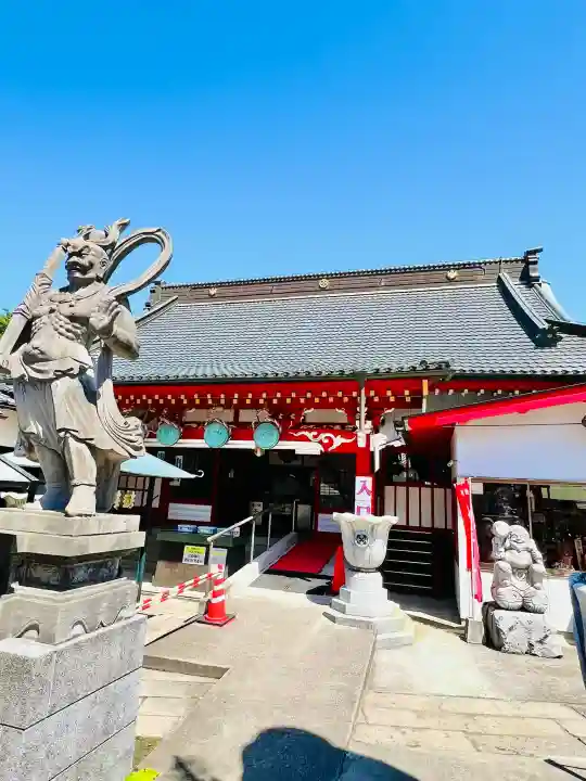 前橋厄除大師 蓮花院の{uncategorized: "未分類", other: "その他", undefined: "問題あり", building: "その他建物", grave: "お墓", sacred_gate: "鳥居", guardian: "狛犬", statue: "像", buddha: "仏像", history: "歴史", nature: "自然", garden: "庭園", animal: "動物", pagoda: "塔", temizu: "手水舎", mountain_gate: "山門・神門", sanctuary: "本殿・本堂", subordinate: "末社・摂社", art: "芸術", scenery: "景色", jizo: "地蔵", ema: "絵馬", goshuin: "御朱印", omikuji: "おみくじ", items: "授与品その他", amulet: "お守り", goshuincho: "御朱印帳", eats: "食事", festival: "お祭り", votive_dance: "神楽", shichigosan: "七五三参", wedding: "結婚式", experience: "体験その他", initially: "初詣", around: "周辺", anti_infection: "感染症対策"}