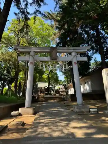 豊玉氷川神社の{uncategorized: "未分類", other: "その他", undefined: "問題あり", building: "その他建物", grave: "お墓", sacred_gate: "鳥居", guardian: "狛犬", statue: "像", buddha: "仏像", history: "歴史", nature: "自然", garden: "庭園", animal: "動物", pagoda: "塔", temizu: "手水舎", mountain_gate: "山門・神門", sanctuary: "本殿・本堂", subordinate: "末社・摂社", art: "芸術", scenery: "景色", jizo: "地蔵", ema: "絵馬", goshuin: "御朱印", omikuji: "おみくじ", items: "授与品その他", amulet: "お守り", goshuincho: "御朱印帳", eats: "食事", festival: "お祭り", votive_dance: "神楽", shichigosan: "七五三参", wedding: "結婚式", experience: "体験その他", initially: "初詣", around: "周辺", anti_infection: "感染症対策"}