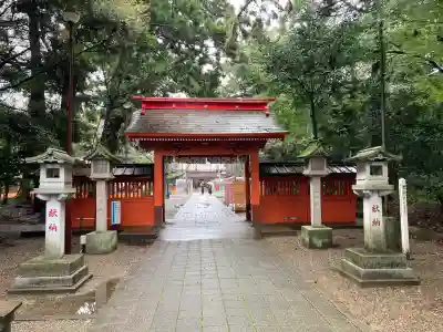 息栖神社の{uncategorized: "未分類", other: "その他", undefined: "問題あり", building: "その他建物", grave: "お墓", sacred_gate: "鳥居", guardian: "狛犬", statue: "像", buddha: "仏像", history: "歴史", nature: "自然", garden: "庭園", animal: "動物", pagoda: "塔", temizu: "手水舎", mountain_gate: "山門・神門", sanctuary: "本殿・本堂", subordinate: "末社・摂社", art: "芸術", scenery: "景色", jizo: "地蔵", ema: "絵馬", goshuin: "御朱印", omikuji: "おみくじ", items: "授与品その他", amulet: "お守り", goshuincho: "御朱印帳", eats: "食事", festival: "お祭り", votive_dance: "神楽", shichigosan: "七五三参", wedding: "結婚式", experience: "体験その他", initially: "初詣", around: "周辺", anti_infection: "感染症対策"}