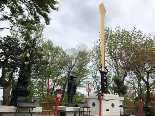 倶利迦羅不動寺山頂本堂のその他建物