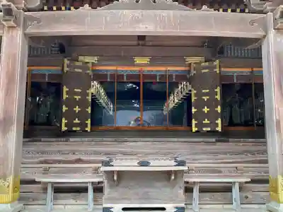 彌彦神社の本殿・本堂