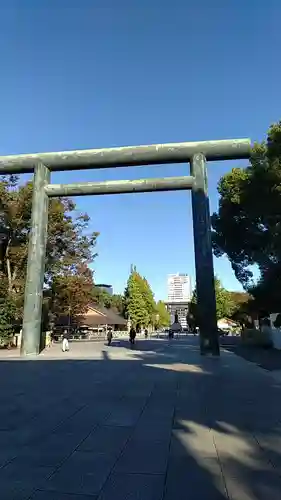 靖國神社の鳥居