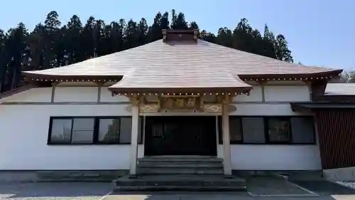 禅燈寺の{uncategorized: "未分類", other: "その他", undefined: "問題あり", building: "その他建物", grave: "お墓", sacred_gate: "鳥居", guardian: "狛犬", statue: "像", buddha: "仏像", history: "歴史", nature: "自然", garden: "庭園", animal: "動物", pagoda: "塔", temizu: "手水舎", mountain_gate: "山門・神門", sanctuary: "本殿・本堂", subordinate: "末社・摂社", art: "芸術", scenery: "景色", jizo: "地蔵", ema: "絵馬", goshuin: "御朱印", omikuji: "おみくじ", items: "授与品その他", amulet: "お守り", goshuincho: "御朱印帳", eats: "食事", festival: "お祭り", votive_dance: "神楽", shichigosan: "七五三参", wedding: "結婚式", experience: "体験その他", initially: "初詣", around: "周辺", anti_infection: "感染症対策"}