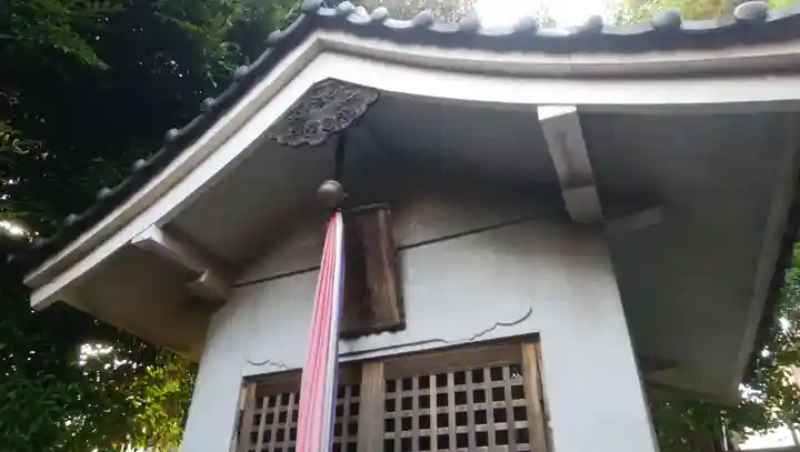若宮八幡神社の本殿・本堂