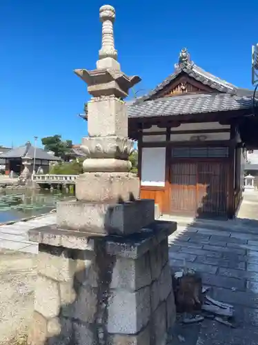 家原寺の塔