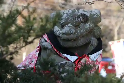 高司神社〜むすびの神の鎮まる社〜の狛犬