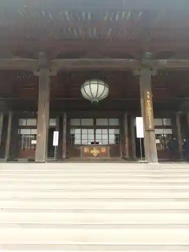 護国寺の本殿・本堂