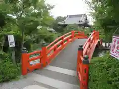 神泉苑の建物その他