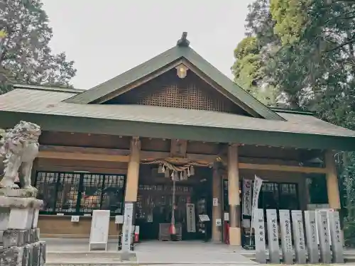 松阪神社の{uncategorized: "未分類", other: "その他", undefined: "問題あり", building: "その他建物", grave: "お墓", sacred_gate: "鳥居", guardian: "狛犬", statue: "像", buddha: "仏像", history: "歴史", nature: "自然", garden: "庭園", animal: "動物", pagoda: "塔", temizu: "手水舎", mountain_gate: "山門・神門", sanctuary: "本殿・本堂", subordinate: "末社・摂社", art: "芸術", scenery: "景色", jizo: "地蔵", ema: "絵馬", goshuin: "御朱印", omikuji: "おみくじ", items: "授与品その他", amulet: "お守り", goshuincho: "御朱印帳", eats: "食事", festival: "お祭り", votive_dance: "神楽", shichigosan: "七五三参", wedding: "結婚式", experience: "体験その他", initially: "初詣", around: "周辺", anti_infection: "感染症対策"}