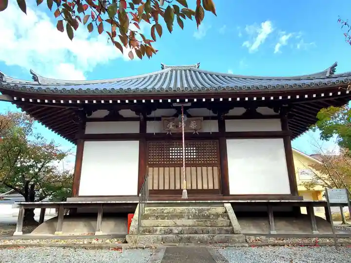 教信寺のその他建物