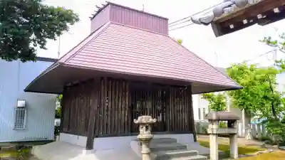 八幡社の本殿・本堂